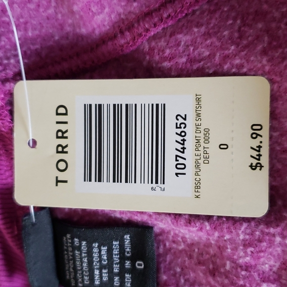 Torrid Pigment Dye Zip Back Sweatshirt NWT - Picture 13 of 14